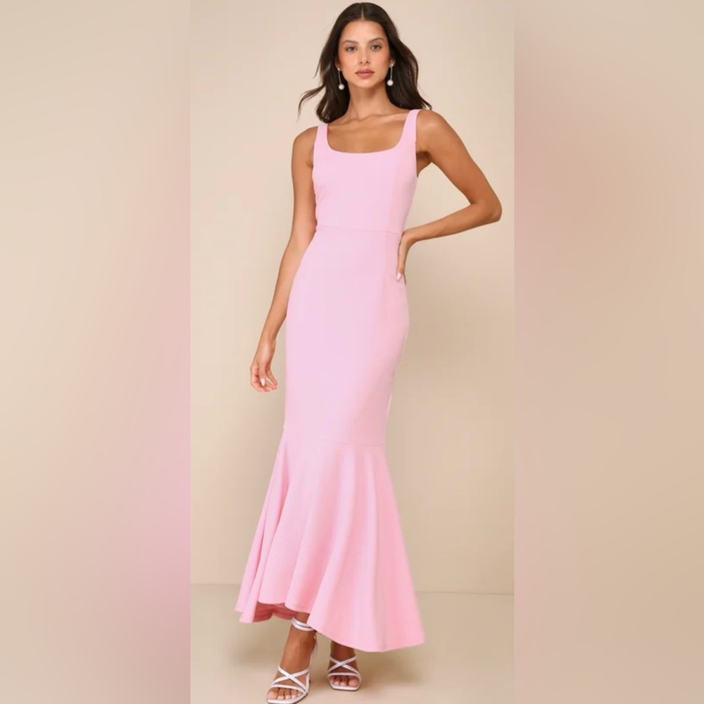 Romantic Destiny Light Pink Square Neck Trumpet Maxi Dress